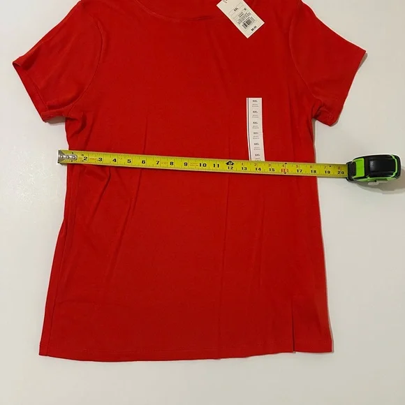 a new day Red Short Sleeve Crewneck Tee - Picture 3 of 4